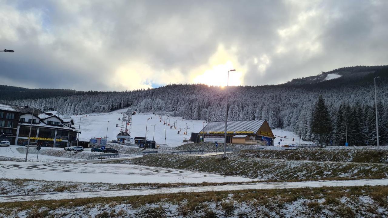 Aparthotel Apartamenty Czarna Gora 340 Heudorf Exterior foto